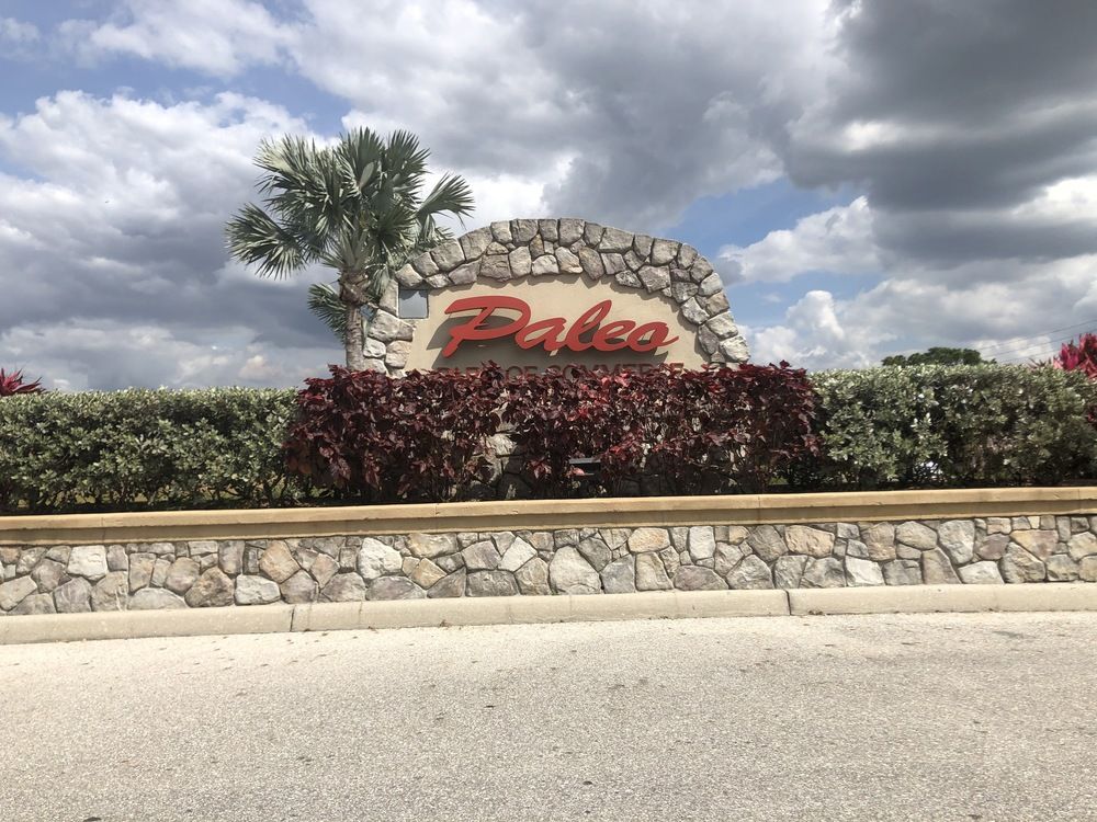 8240 Vicela Drive, Sarasota, FL 34240